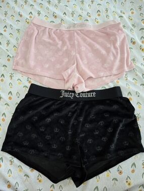 Juicy Couture Velour Boxer Shorts - Pink & Black